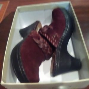 NURTURE ladies shoes sz 9M